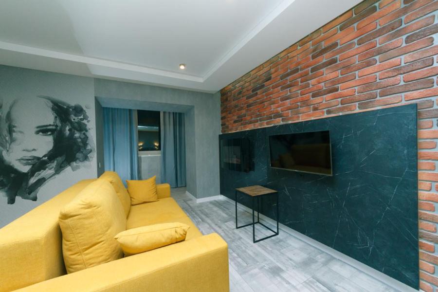 Apartments In Center Metro Olimpiyskay Velyka Vaselkivska Street เคียฟ ภายนอก รูปภาพ